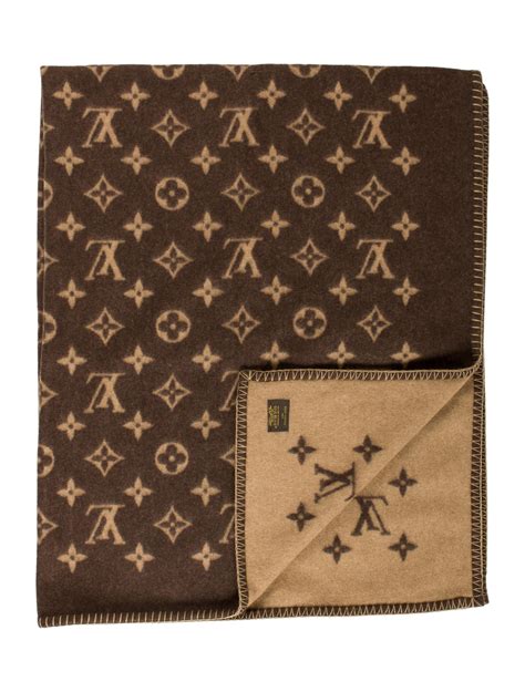 fake louis vuitton throw blanket|louis vuitton blanket and pillow.